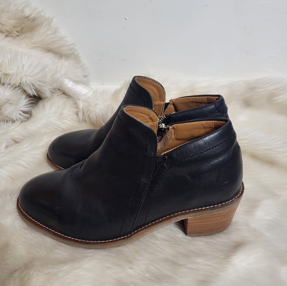 XENA Shoes Xena Black Gravity Safety Shoe Sz 95 Poshmark